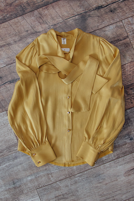 Блуза жіноча "classic"